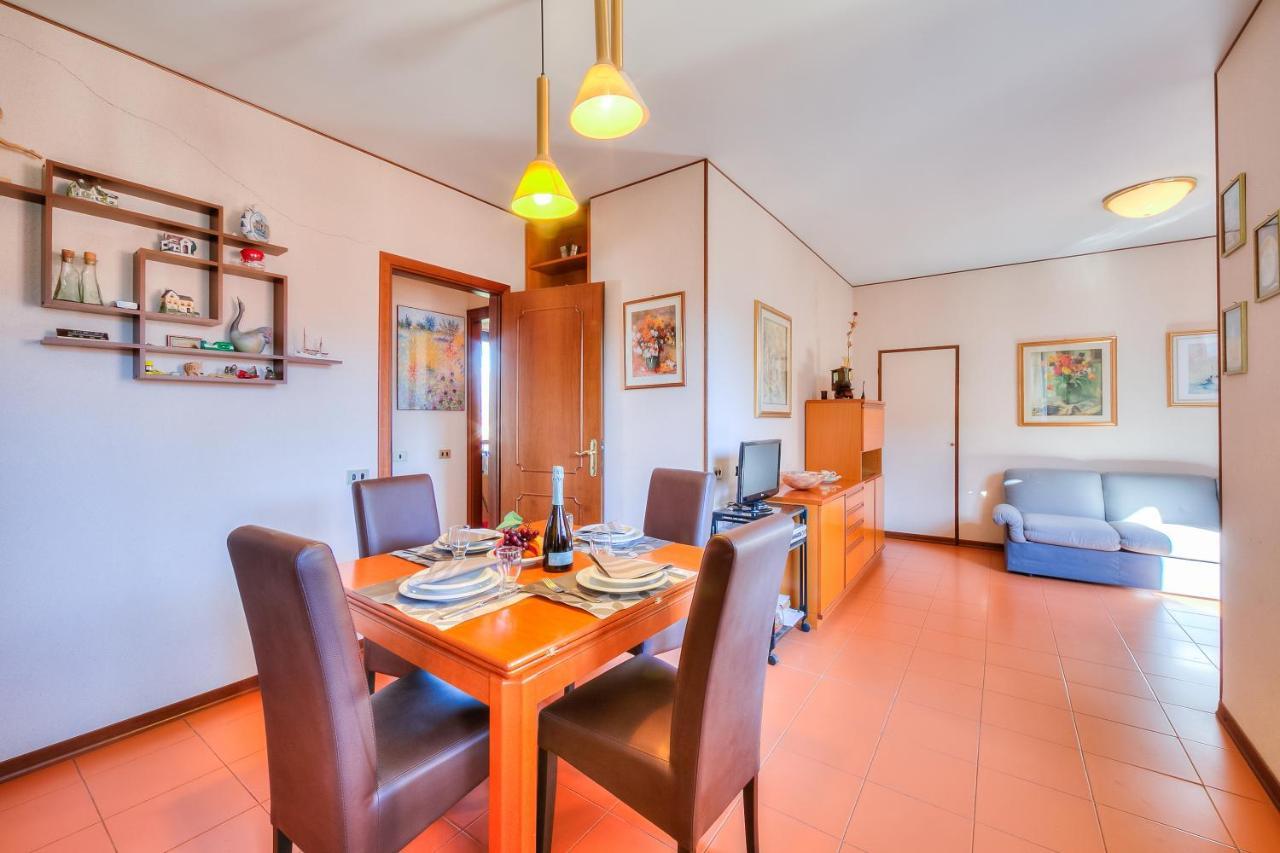 Laura'S Cozy Apartment Stresa Center - Happy Rentals Eksteriør billede