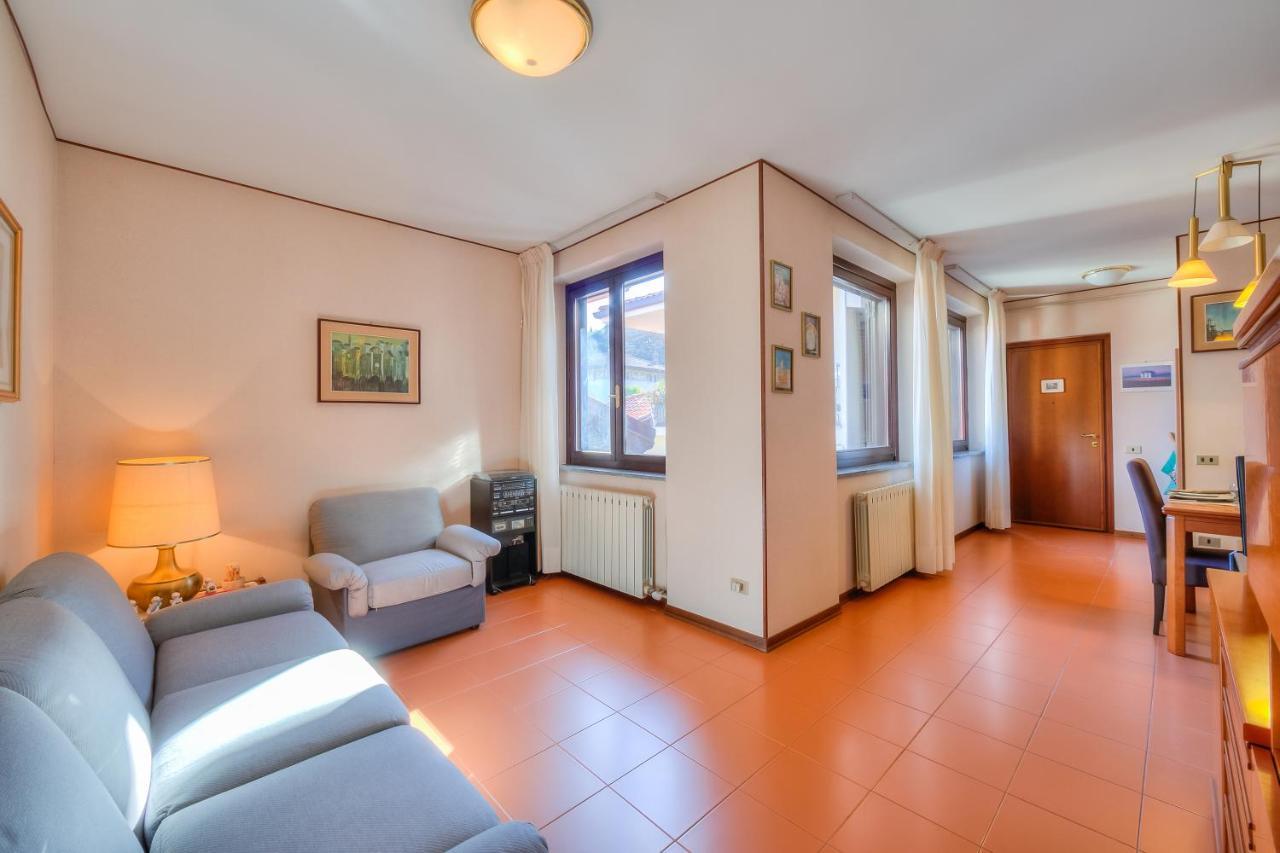 Laura'S Cozy Apartment Stresa Center - Happy Rentals Eksteriør billede